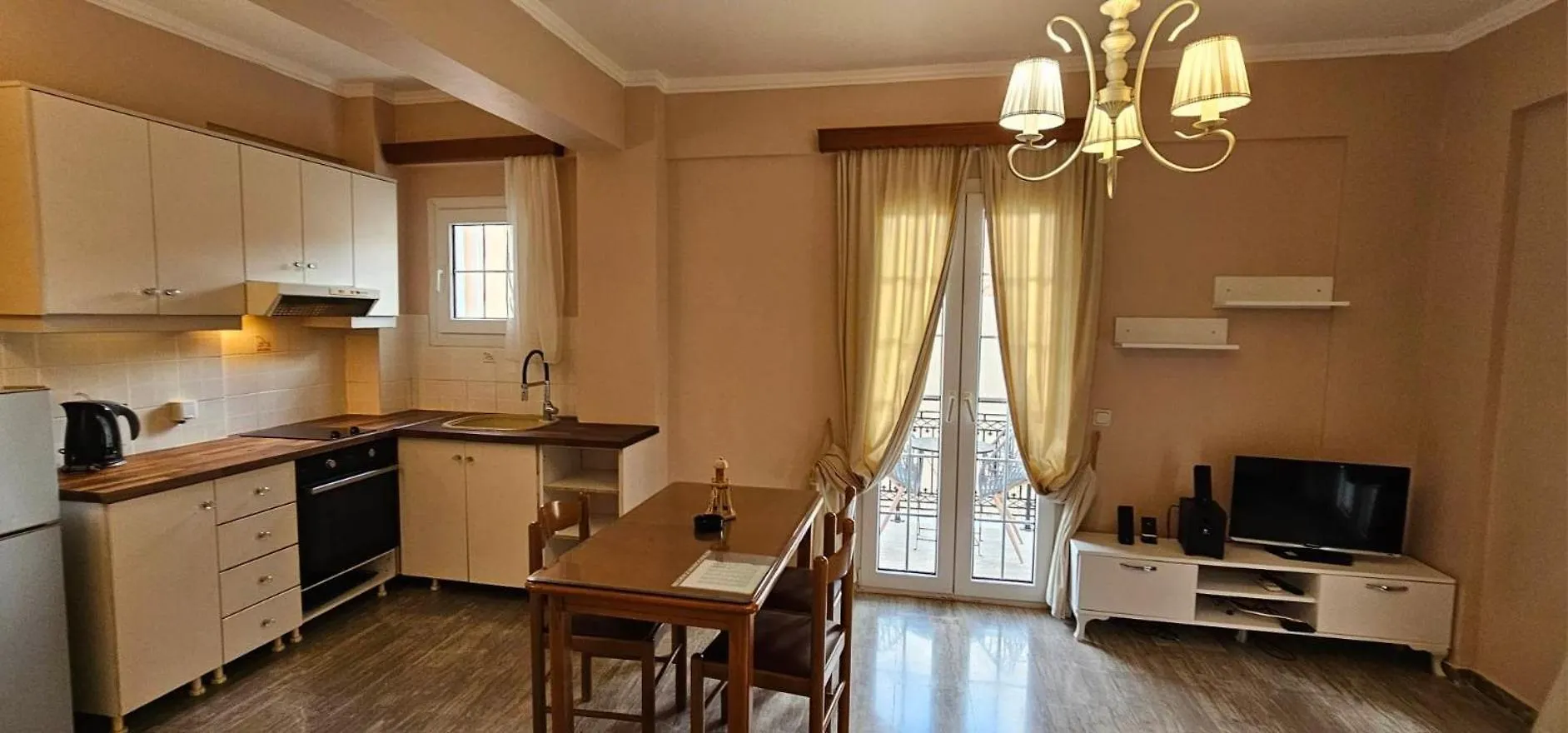 Ferienwohnung Stellatos House Poros  0*, Poros (Kefalonia)