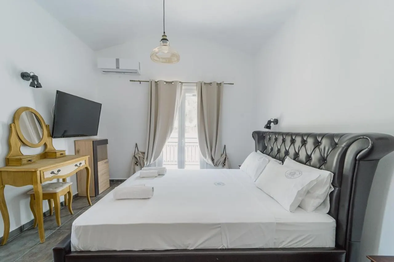 Stellatos House Apartment Poros