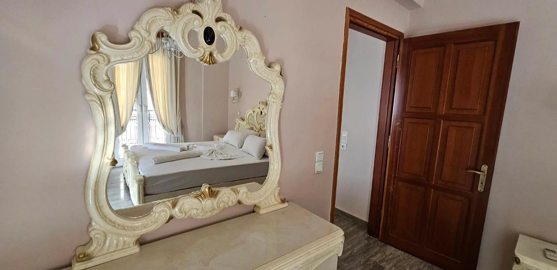 Stellatos House Apartment Poros